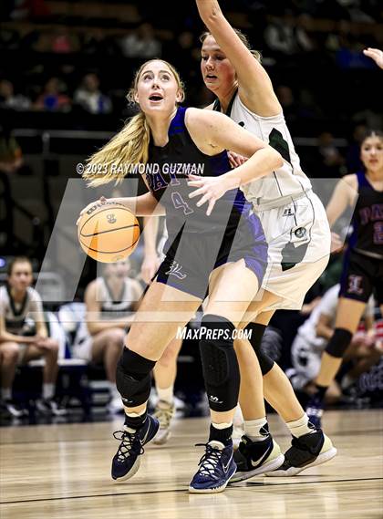 Thumbnail 3 in Liberty vs. Tehachapi (CIF CS D2 Girls Championship) photogallery.