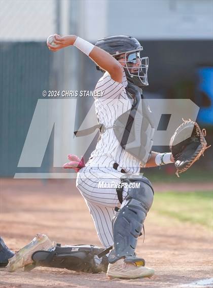 Thumbnail 1 in Kofa @ Youngker photogallery.