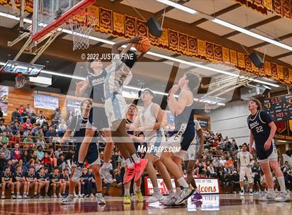 Thumbnail 3 in San Ysidro vs. La Costa Canyon (Torrey Pines Holiday Classic) photogallery.