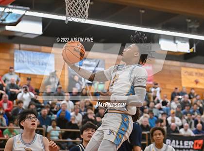 Thumbnail 2 in San Ysidro vs. La Costa Canyon (Torrey Pines Holiday Classic) photogallery.
