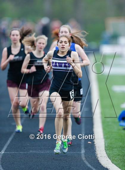 Thumbnail 2 in Kenosha County Outdoor Track & Field Meet photogallery.