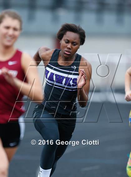 Thumbnail 1 in Kenosha County Outdoor Track & Field Meet photogallery.