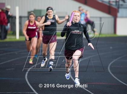 Thumbnail 2 in Kenosha County Outdoor Track & Field Meet photogallery.