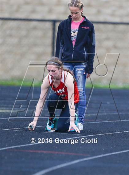 Thumbnail 2 in Kenosha County Outdoor Track & Field Meet photogallery.