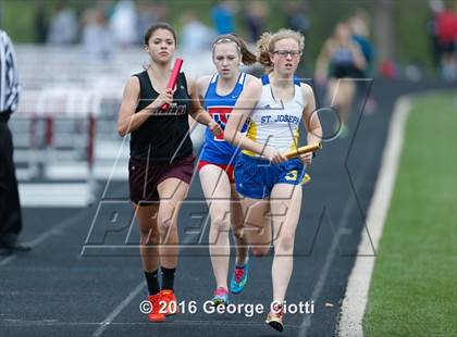 Thumbnail 2 in Kenosha County Outdoor Track & Field Meet photogallery.