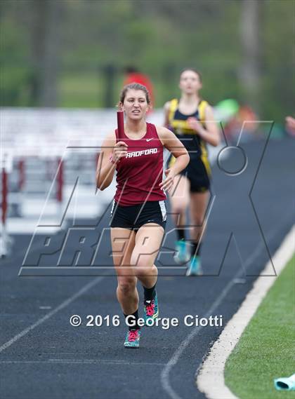 Thumbnail 2 in Kenosha County Outdoor Track & Field Meet photogallery.