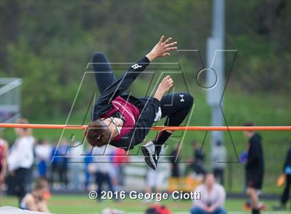Thumbnail 1 in Kenosha County Outdoor Track & Field Meet photogallery.
