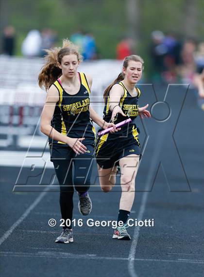 Thumbnail 1 in Kenosha County Outdoor Track & Field Meet photogallery.