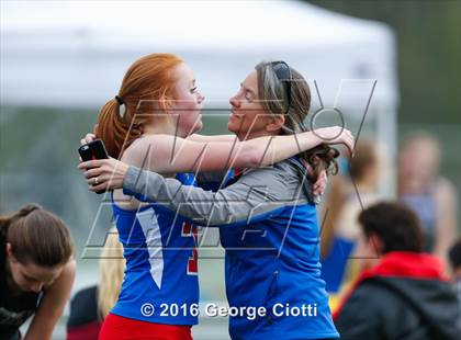 Thumbnail 3 in Kenosha County Outdoor Track & Field Meet photogallery.