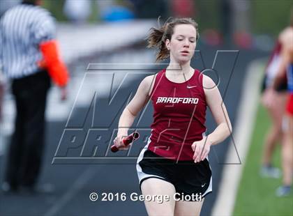 Thumbnail 1 in Kenosha County Outdoor Track & Field Meet photogallery.