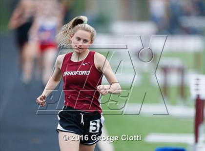Thumbnail 2 in Kenosha County Outdoor Track & Field Meet photogallery.