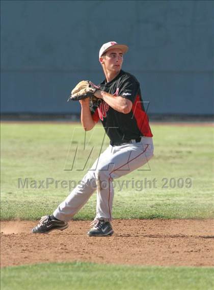 Thumbnail 2 in Crespi vs. Redlands East Valley (CIF SS D2 Playoffs) photogallery.