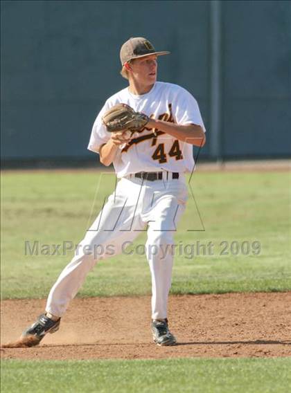 Thumbnail 2 in Crespi vs. Redlands East Valley (CIF SS D2 Playoffs) photogallery.