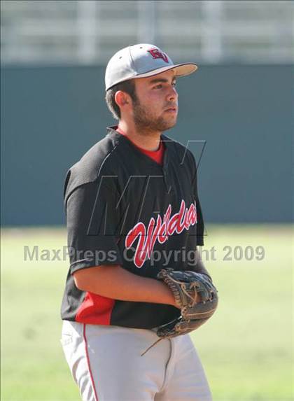 Thumbnail 2 in Crespi vs. Redlands East Valley (CIF SS D2 Playoffs) photogallery.