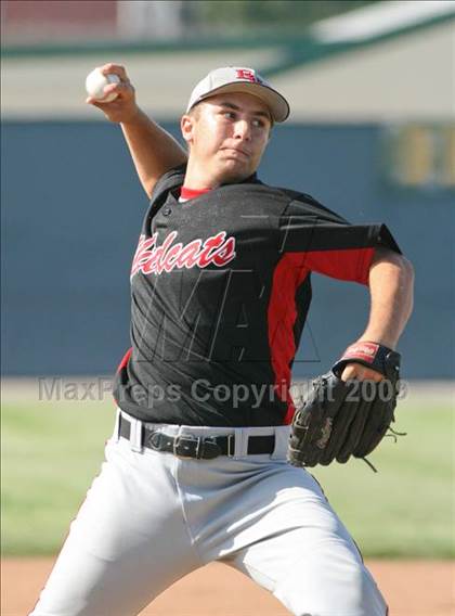Thumbnail 1 in Crespi vs. Redlands East Valley (CIF SS D2 Playoffs) photogallery.