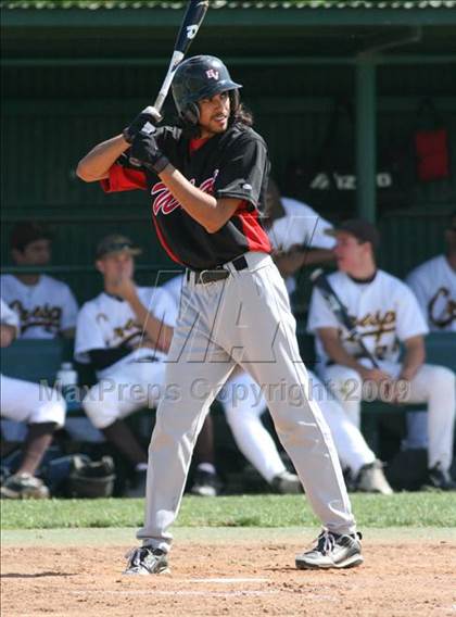 Thumbnail 2 in Crespi vs. Redlands East Valley (CIF SS D2 Playoffs) photogallery.