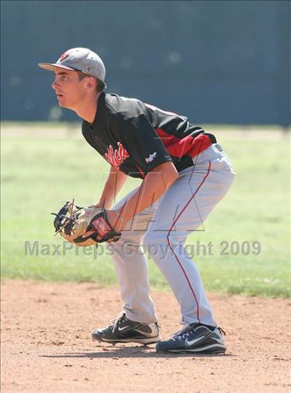 Thumbnail 1 in Crespi vs. Redlands East Valley (CIF SS D2 Playoffs) photogallery.