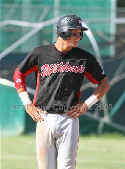 Thumbnail 1 in Crespi vs. Redlands East Valley (CIF SS D2 Playoffs) photogallery.