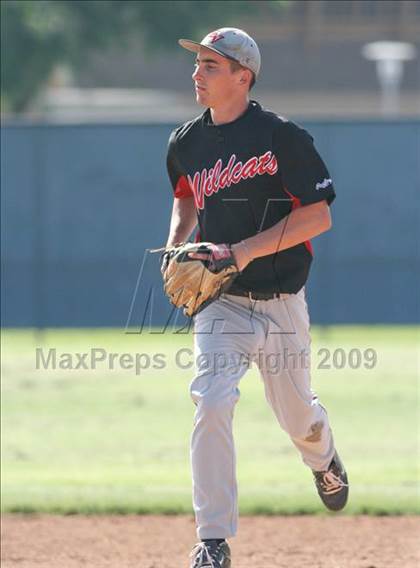 Thumbnail 2 in Crespi vs. Redlands East Valley (CIF SS D2 Playoffs) photogallery.