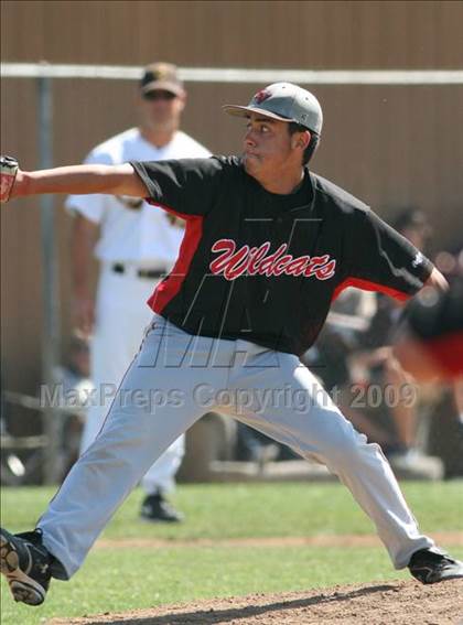 Thumbnail 3 in Crespi vs. Redlands East Valley (CIF SS D2 Playoffs) photogallery.