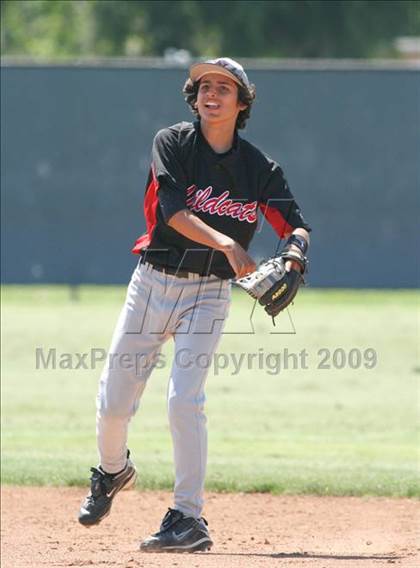 Thumbnail 2 in Crespi vs. Redlands East Valley (CIF SS D2 Playoffs) photogallery.