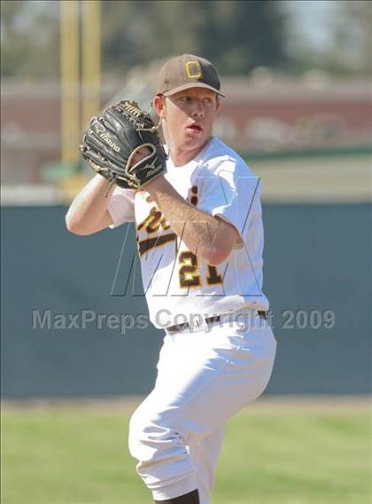 Thumbnail 3 in Crespi vs. Redlands East Valley (CIF SS D2 Playoffs) photogallery.
