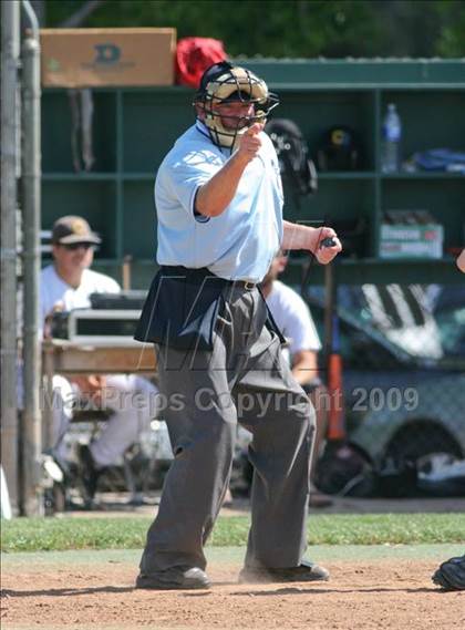 Thumbnail 2 in Crespi vs. Redlands East Valley (CIF SS D2 Playoffs) photogallery.