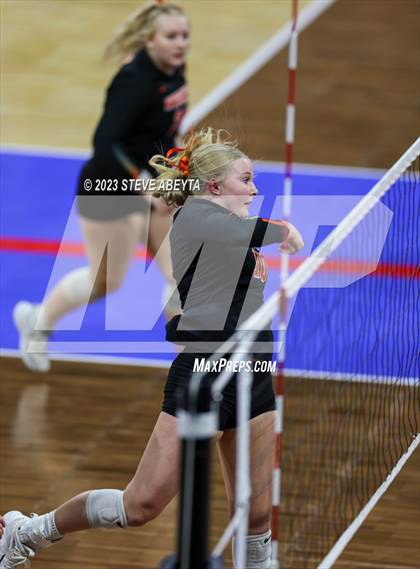Thumbnail 2 in Wiggins vs. Ignacio (CHSAA 2A Second Round) photogallery.