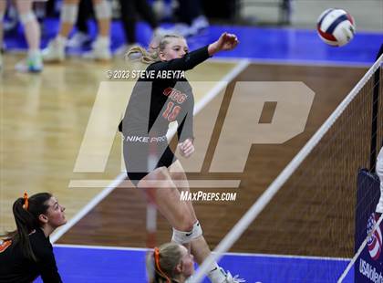 Thumbnail 2 in Wiggins vs. Ignacio (CHSAA 2A Second Round) photogallery.