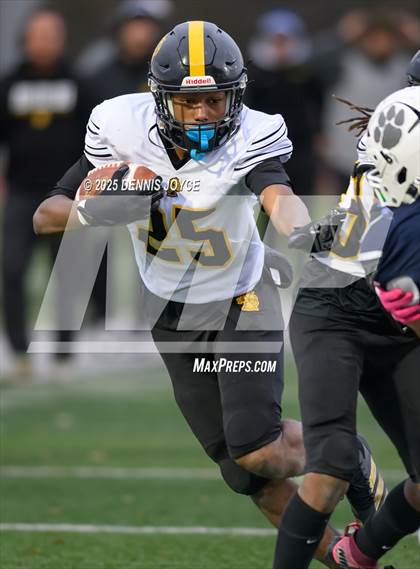Thumbnail 1 in McQuaid Jesuit @ Pittsford (NYSPHSAA Section V Class AA Semi-Finals) photogallery.