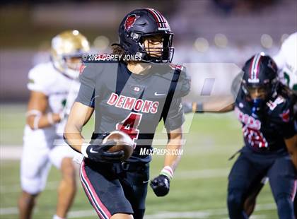 Thumbnail 3 in Ware County vs Warner Robins (GHSA 5A 2nd Round) photogallery.