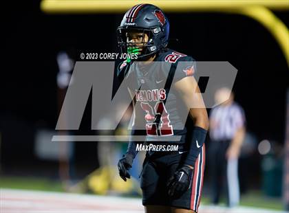 Thumbnail 3 in Ware County vs Warner Robins (GHSA 5A 2nd Round) photogallery.