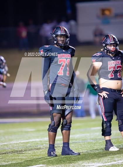 Thumbnail 2 in Ware County vs Warner Robins (GHSA 5A 2nd Round) photogallery.