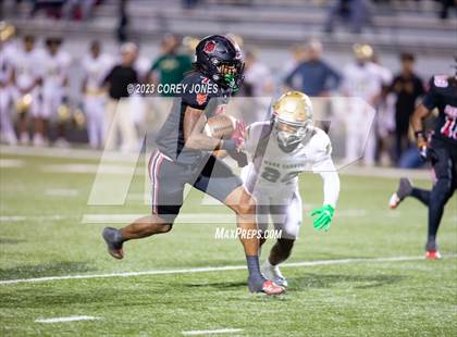 Thumbnail 1 in Ware County vs Warner Robins (GHSA 5A 2nd Round) photogallery.