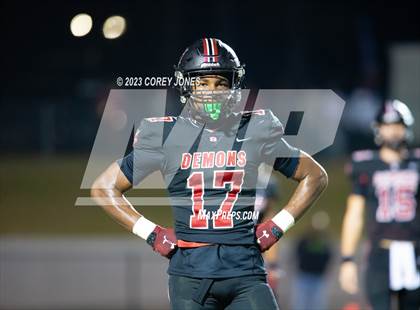 Thumbnail 3 in Ware County vs Warner Robins (GHSA 5A 2nd Round) photogallery.