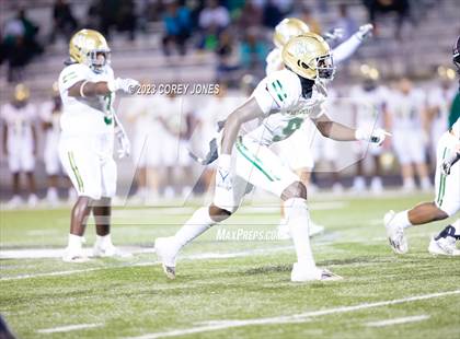 Thumbnail 2 in Ware County vs Warner Robins (GHSA 5A 2nd Round) photogallery.