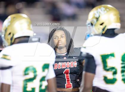 Thumbnail 1 in Ware County vs Warner Robins (GHSA 5A 2nd Round) photogallery.