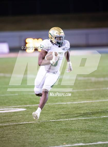 Thumbnail 3 in Ware County vs Warner Robins (GHSA 5A 2nd Round) photogallery.