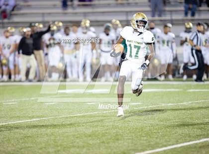 Thumbnail 1 in Ware County vs Warner Robins (GHSA 5A 2nd Round) photogallery.