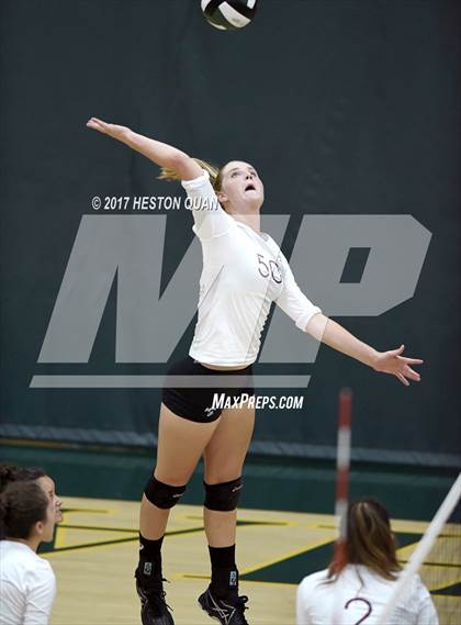 Thumbnail 3 in Palos Verdes vs Esperanza (Dave Mohs Tournament) photogallery.