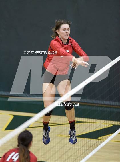 Thumbnail 3 in Palos Verdes vs Esperanza (Dave Mohs Tournament) photogallery.