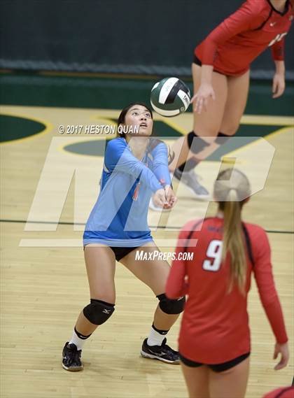 Thumbnail 1 in Palos Verdes vs Esperanza (Dave Mohs Tournament) photogallery.