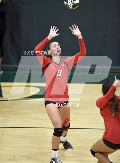 Thumbnail 3 in Palos Verdes vs Esperanza (Dave Mohs Tournament) photogallery.