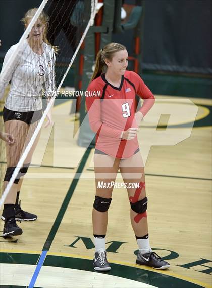 Thumbnail 1 in Palos Verdes vs Esperanza (Dave Mohs Tournament) photogallery.