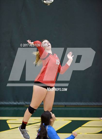 Thumbnail 2 in Palos Verdes vs Esperanza (Dave Mohs Tournament) photogallery.