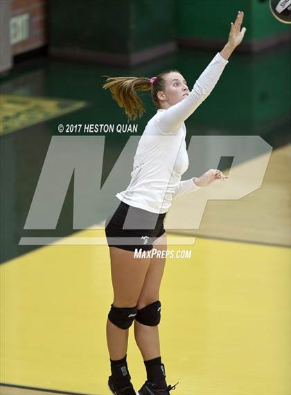 Thumbnail 3 in Palos Verdes vs Esperanza (Dave Mohs Tournament) photogallery.