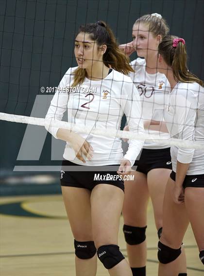 Thumbnail 1 in Palos Verdes vs Esperanza (Dave Mohs Tournament) photogallery.