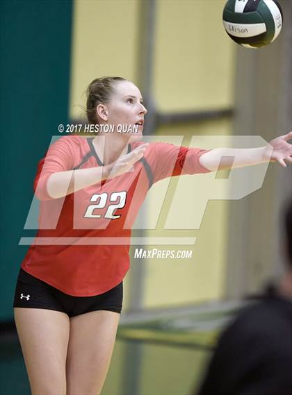 Thumbnail 1 in Palos Verdes vs Esperanza (Dave Mohs Tournament) photogallery.