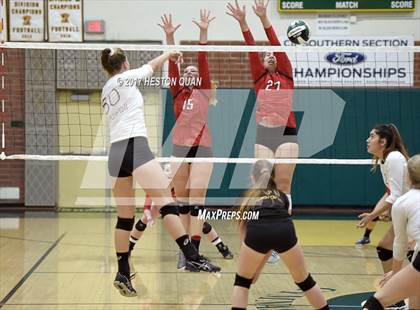 Thumbnail 3 in Palos Verdes vs Esperanza (Dave Mohs Tournament) photogallery.