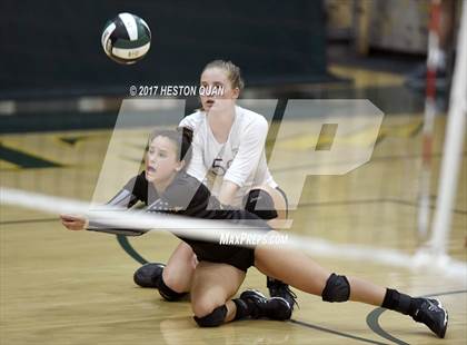 Thumbnail 1 in Palos Verdes vs Esperanza (Dave Mohs Tournament) photogallery.